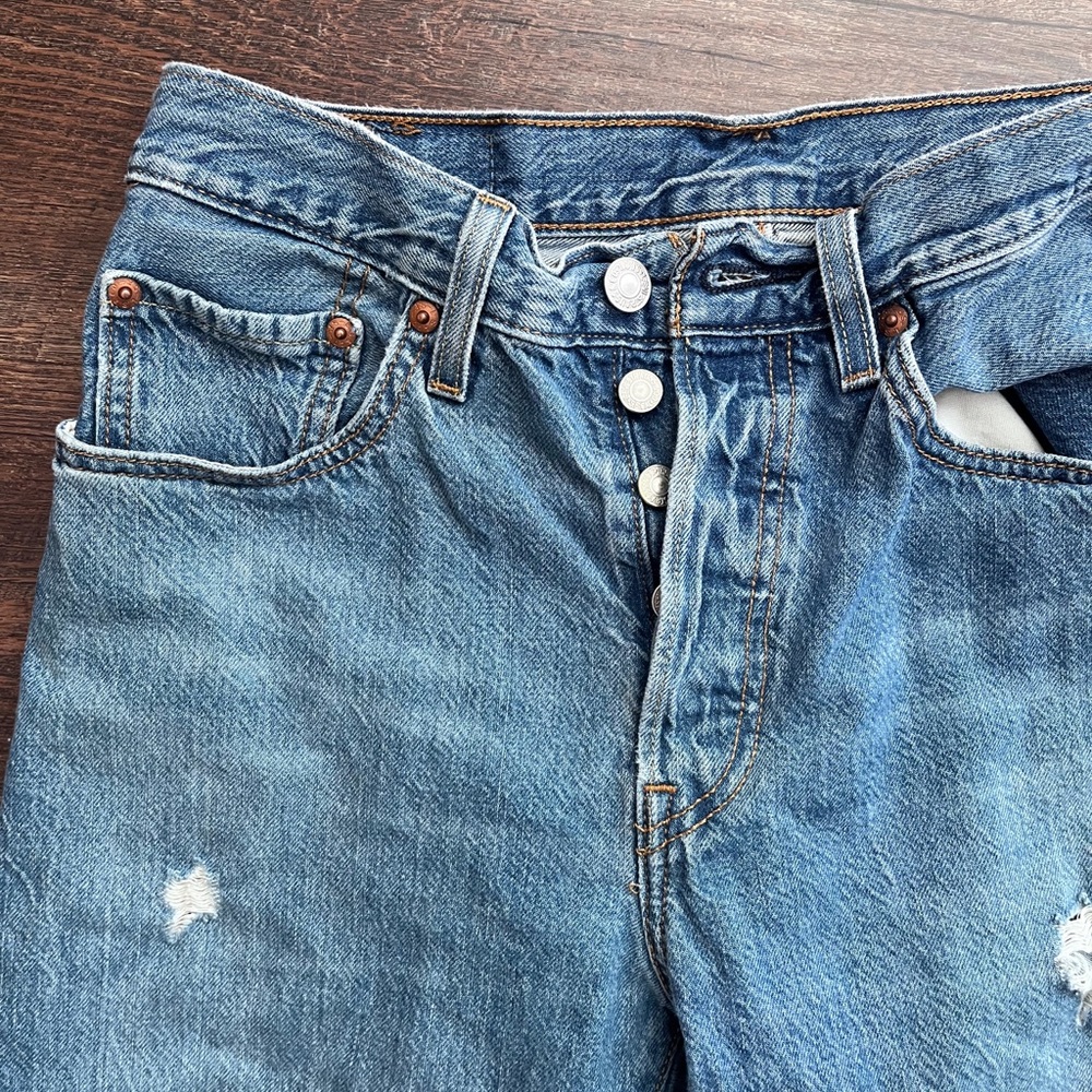 Levi’s 501 Straight Jean
